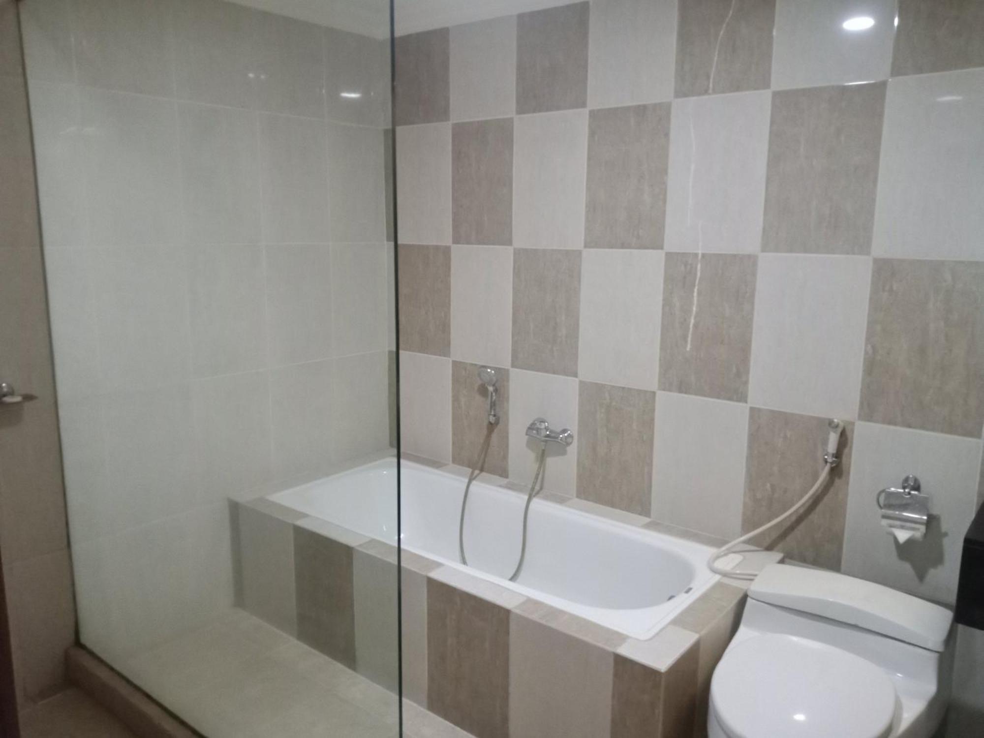 Manise Hotel Амбон Екстериор снимка