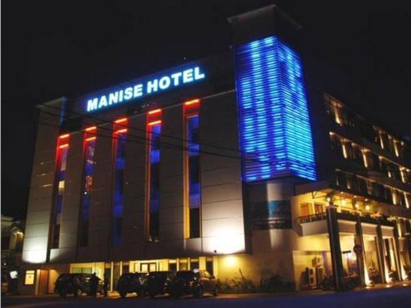 Manise Hotel Амбон Екстериор снимка